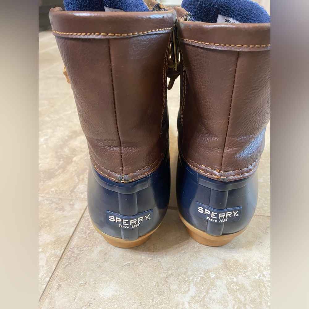 Sperry Top Sider SaltWater Duck Boot Big Kids size 4 GUC - Picture 7 of 11
